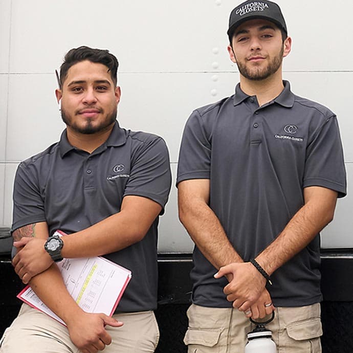 Equipo de técnicos de instalación, únete a nuestro equipo de California Closets.