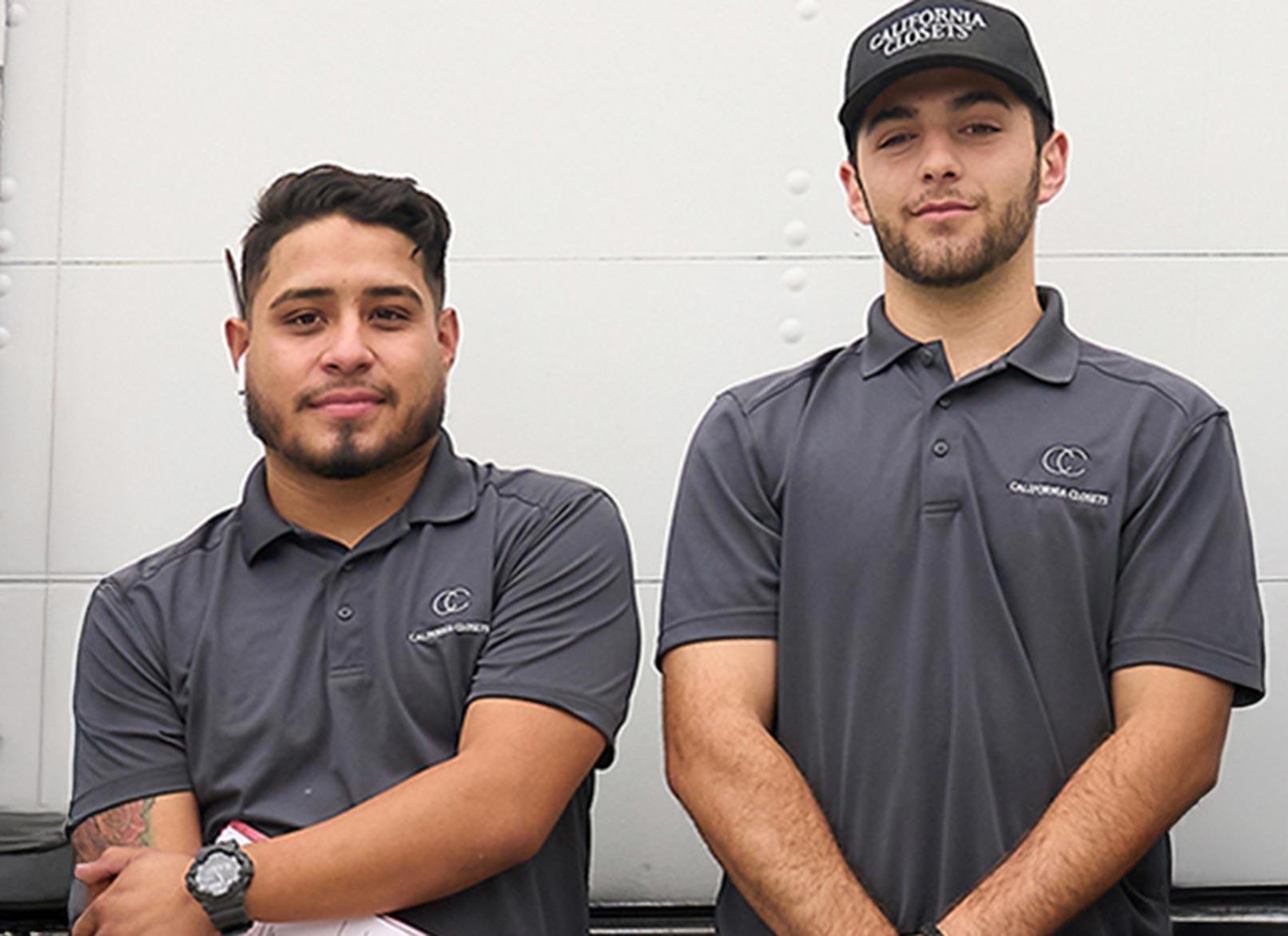 Técnicos de instalación empleados en California Closets