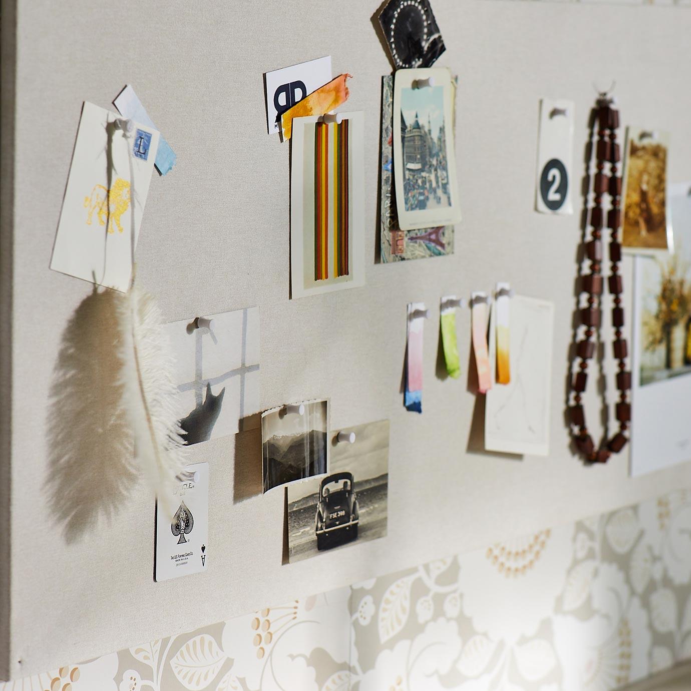 Decoración de tablero de tela para organizar escritorios con área de manualidades personalizada de California Closets