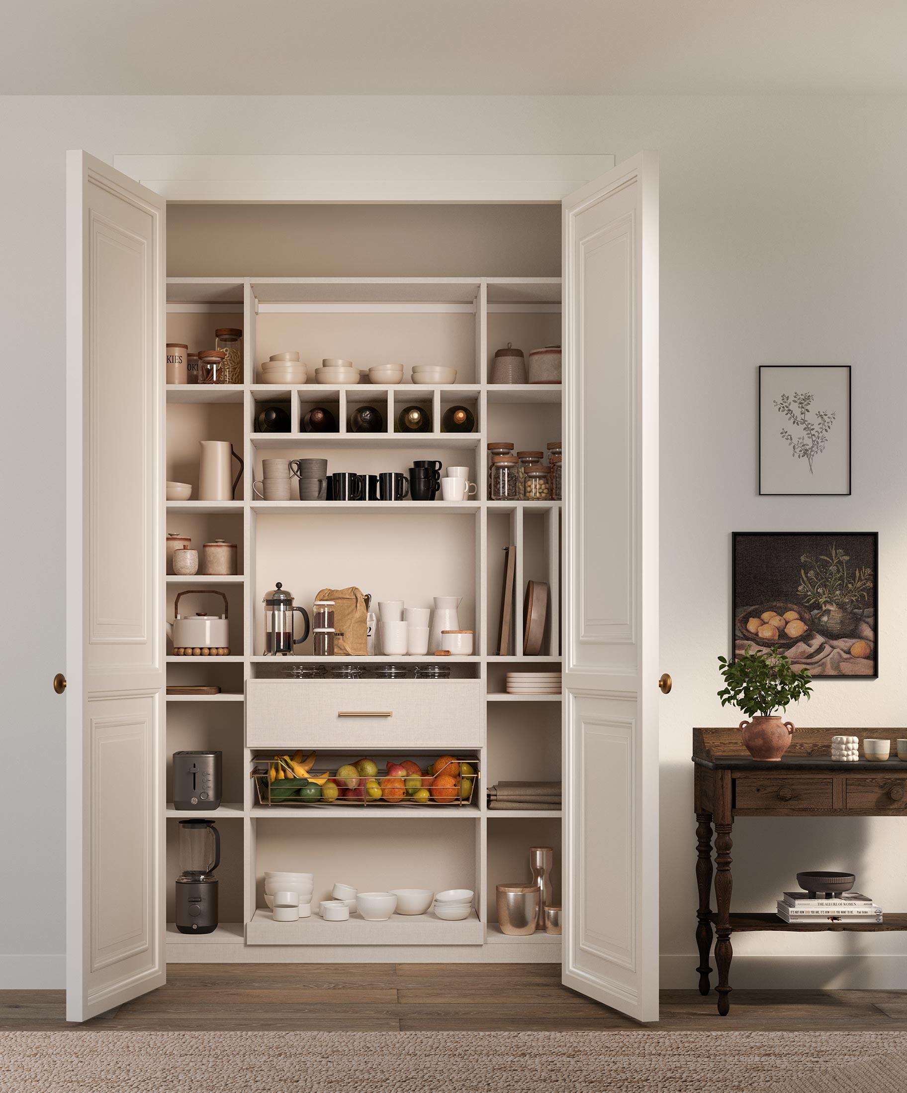 Despensa de cocina con estantes abiertos y contenedores etiquetados, diseñada por California Closets