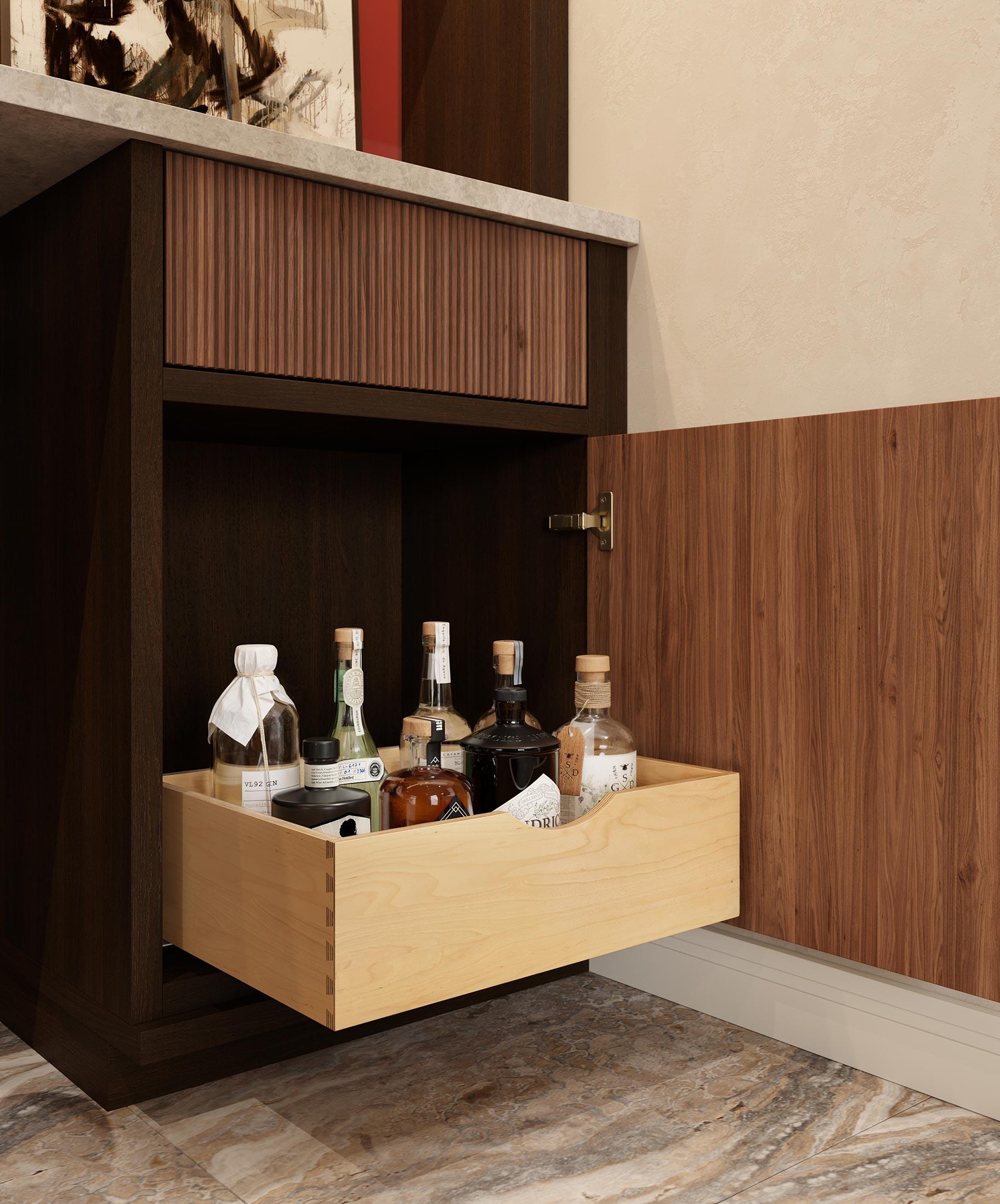 Diseño de gabinete para licores con acabado en veta de madera de California Closets