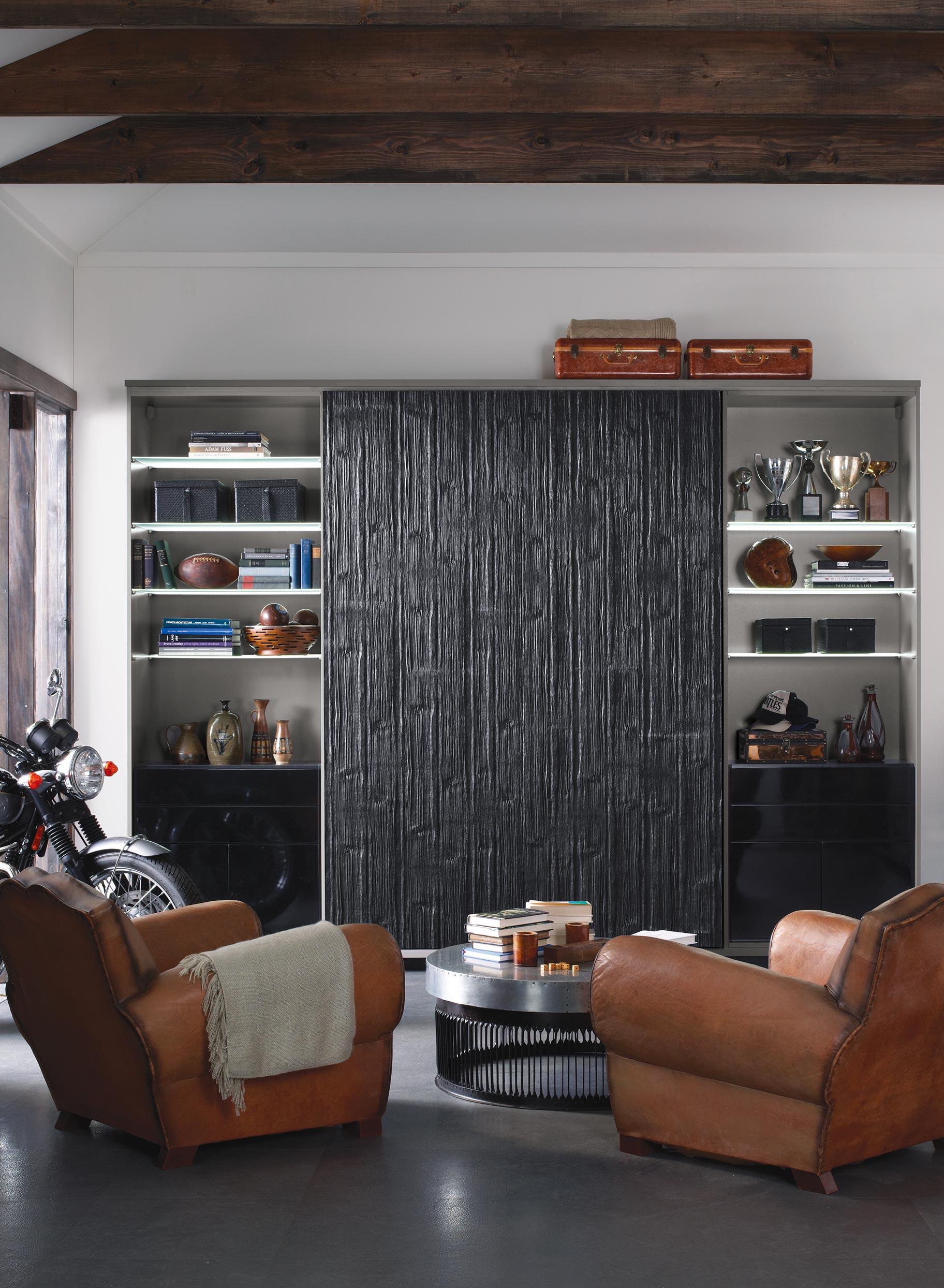 Ideas prácticas de almacenamiento en el garaje que te ayudan a organizar herramientas, equipo deportivo y artículos de temporada, por California Closets